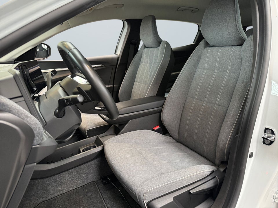 Renault Megane E-Tech 40 Equilibre 5d