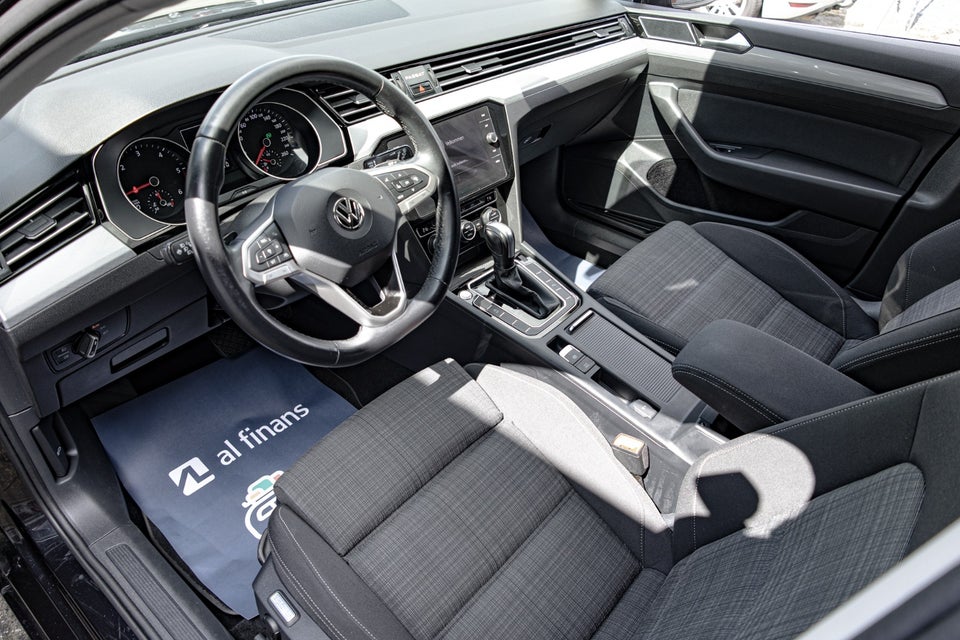 VW Passat 2,0 TDi 150 Elegance Variant DSG 5d