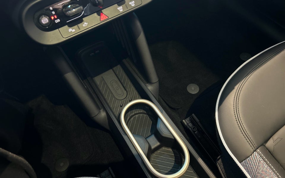 MINI Cooper SE Favoured Trim M 3d