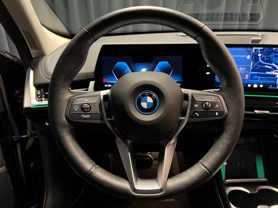 BMW iX1 eDrive20 X-Line 5d