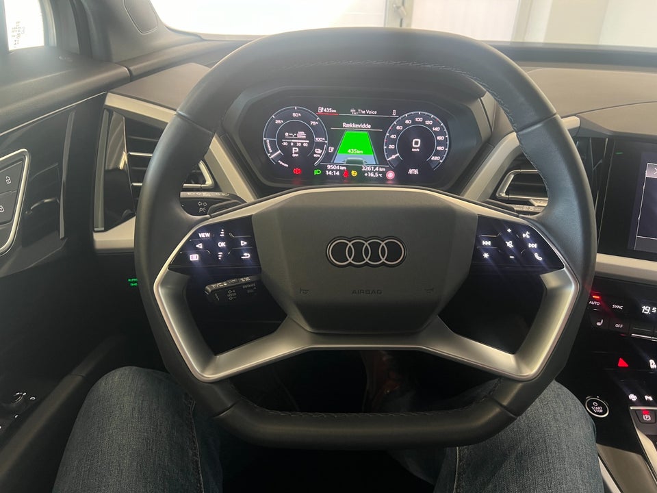 Audi Q4 e-tron 40 Advanced 5d