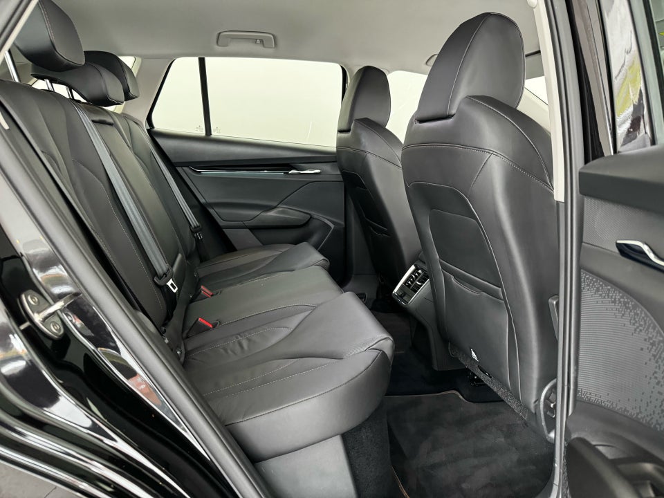 Skoda Enyaq 80 iV Suite 5d