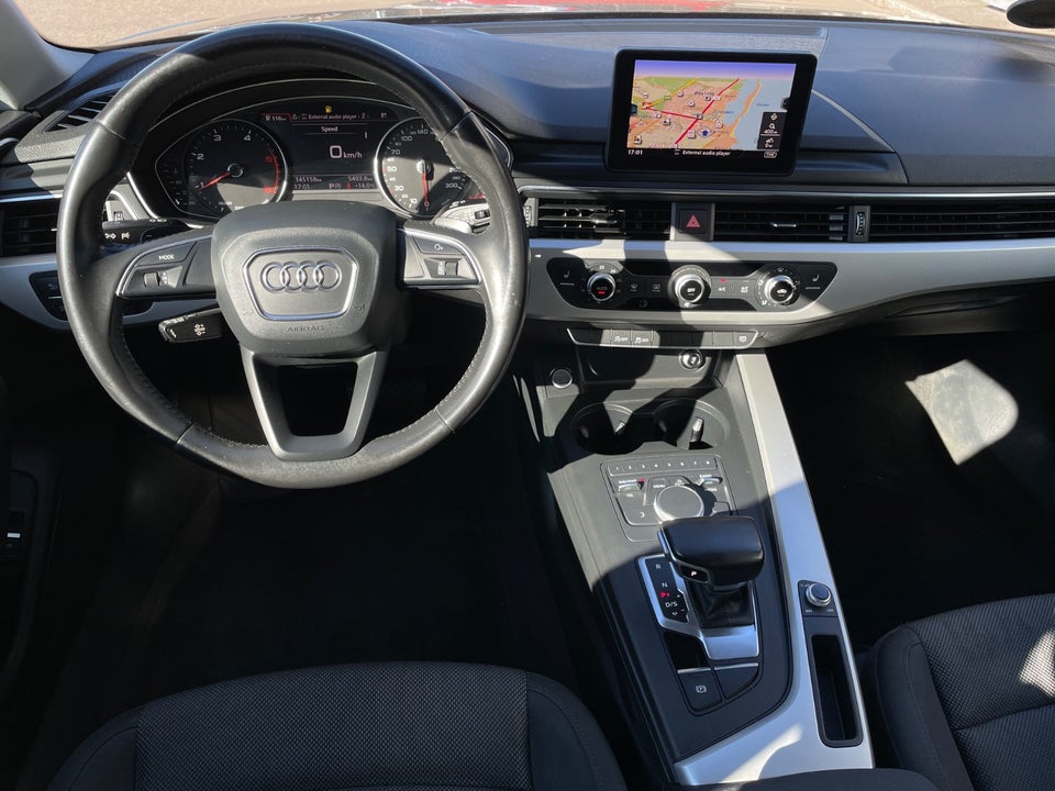 Audi A4 2,0 TDi 150 S-tr. 4d