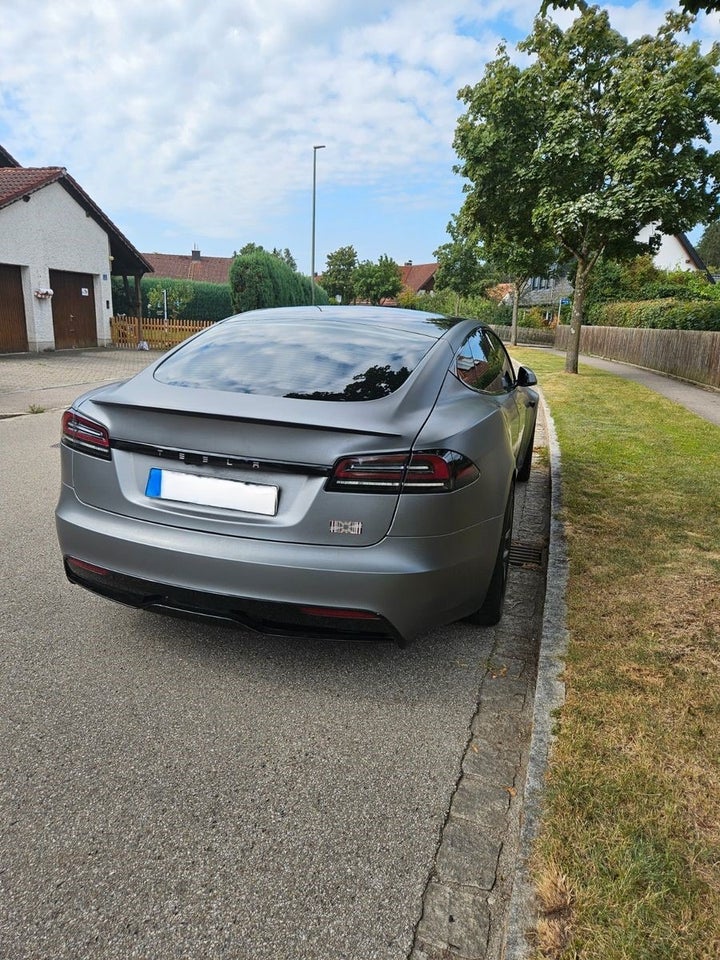 Tesla Model S Plaid AWD 5d