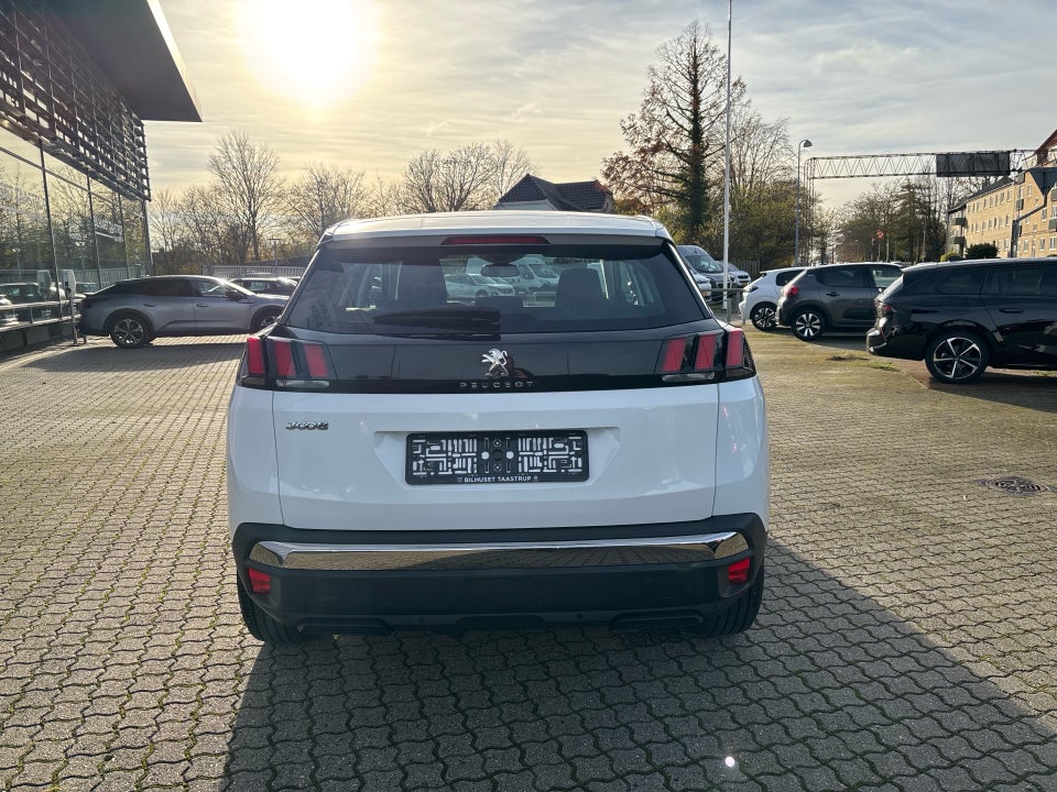 Peugeot 3008 1,2 PureTech 130 Strike 5d