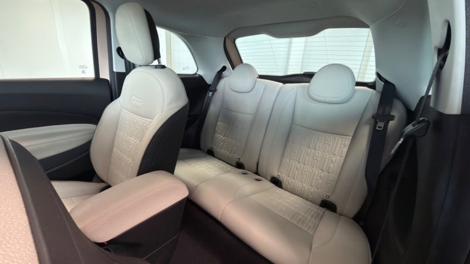 Fiat 500e 42 la Prima Sky 3d