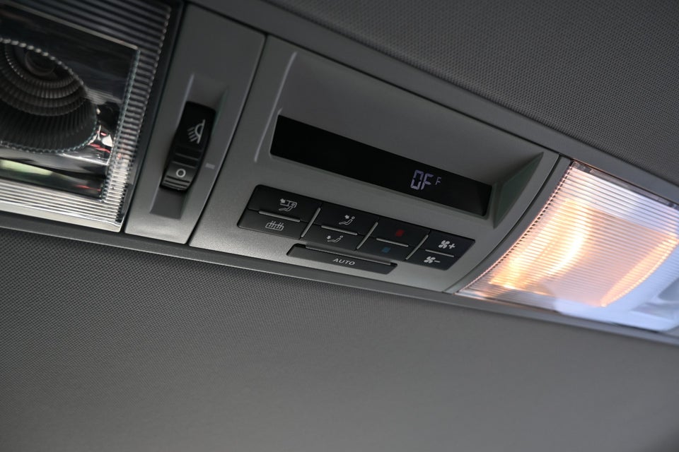 VW Caravelle 2,0 TSi 150 Trendline kort 4d