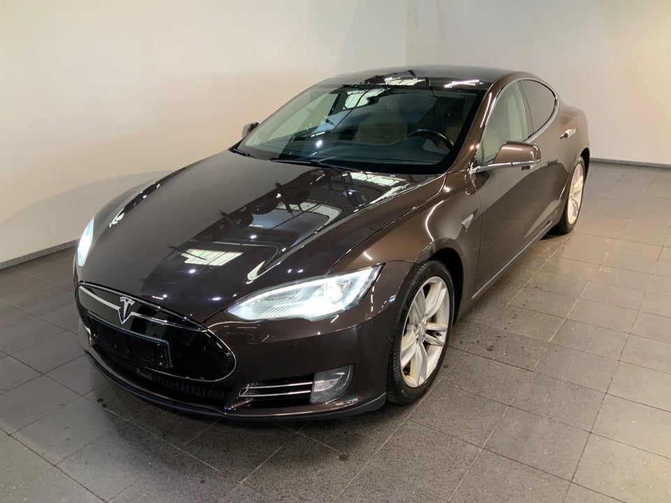 Tesla Model S 85 5d