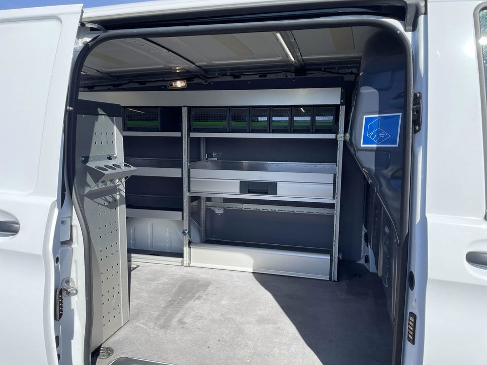 Mercedes Vito 114 2,0 CDi Kassevogn aut. L RWD