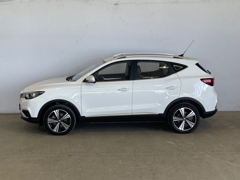 MG ZS EV Luxury 5d