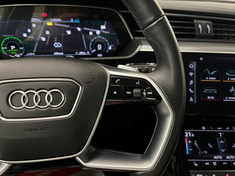 Audi e-tron 50 quattro 5d