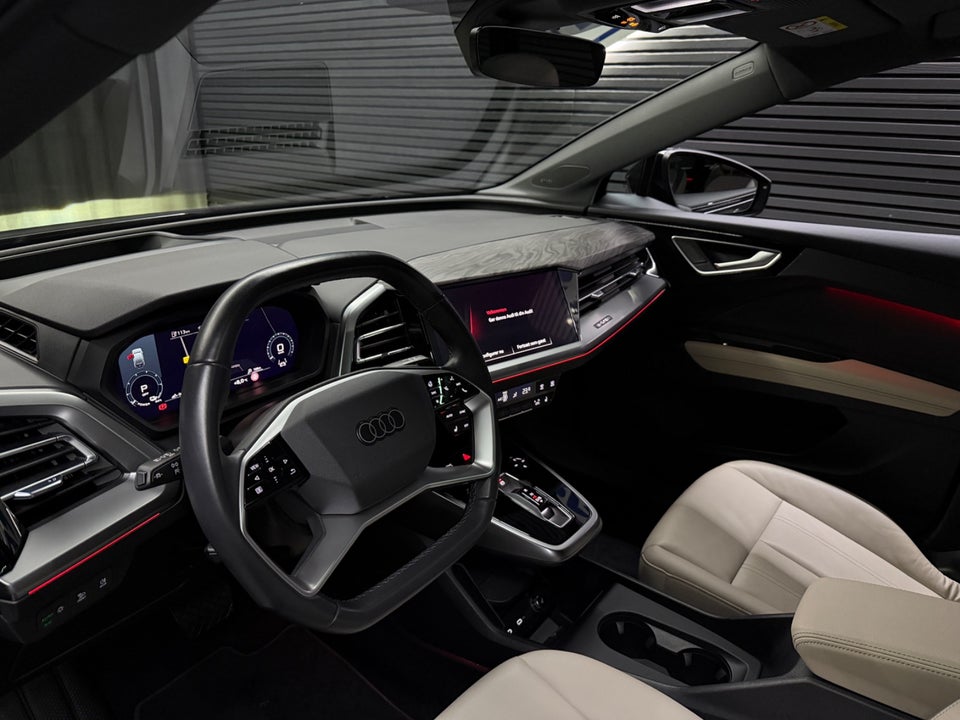 Audi Q4 e-tron 55 S-line quattro 5d