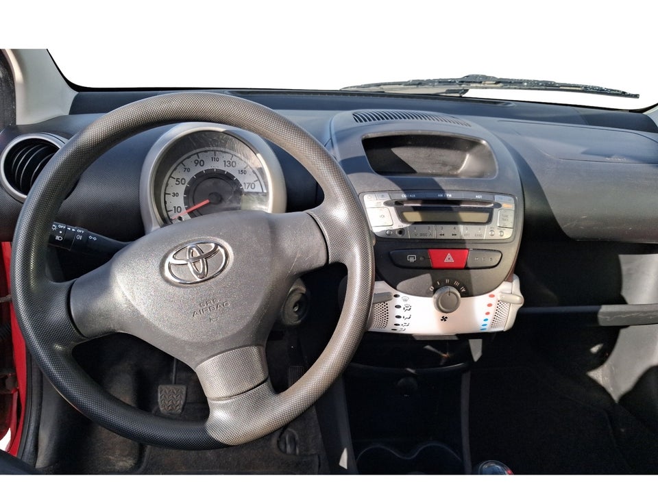 Toyota Aygo 1,0 VVT-i T1 3d