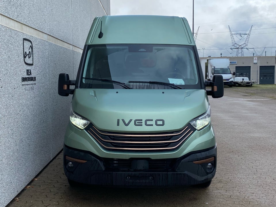 Iveco Daily 3,0 35S21 12m³ Van AG8