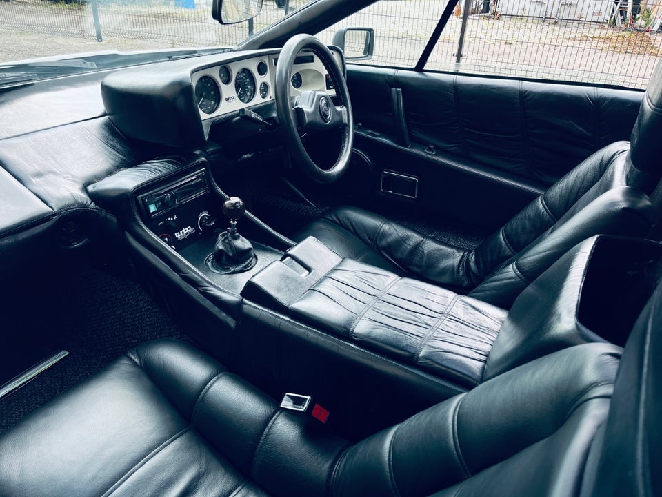 Lotus Esprit 2,2 Turbo 2d
