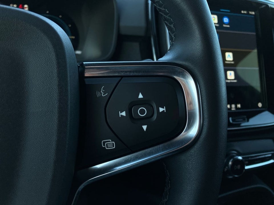 Volvo XC40 P6 ReCharge Core 5d