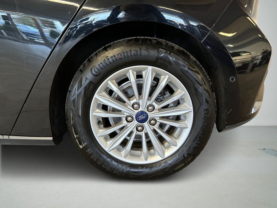 Ford Focus 1,0 EcoBoost Titanium 5d