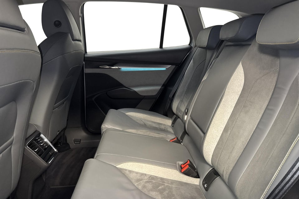Skoda Enyaq 60 iV Lounge 5d