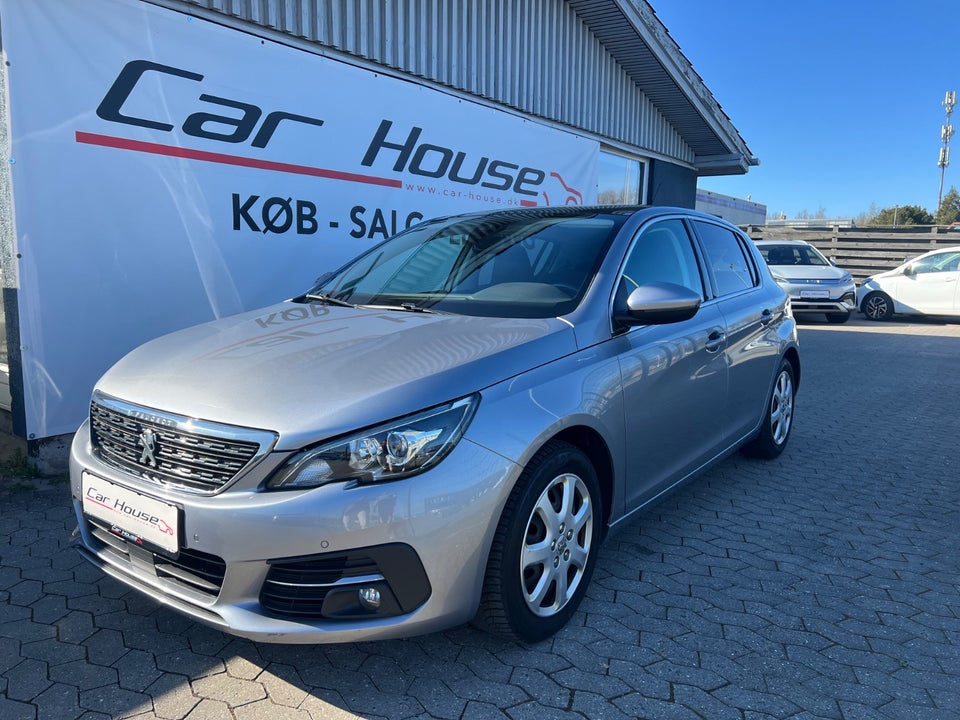 Peugeot 308 1,2 e-THP 130 Active 5d