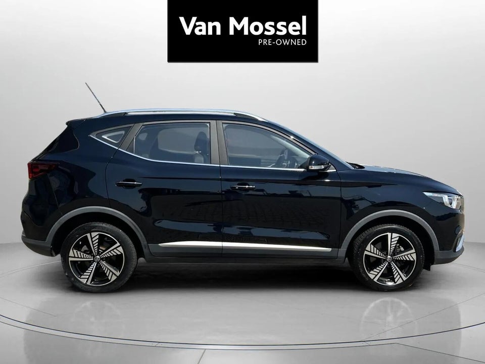 MG ZS EV Luxury 5d