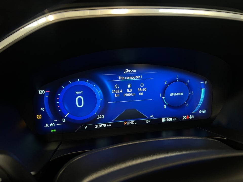 Ford Kuga 1,5 EcoBlue Titanium aut. Van 5d