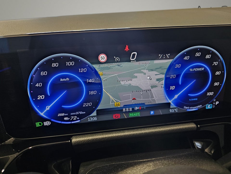 Mercedes EQA250 Progressive 5d