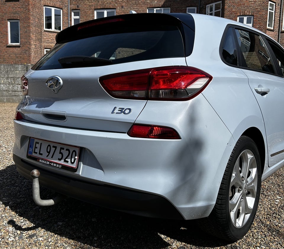Hyundai i30 1,0 T-GDi Trend 5d