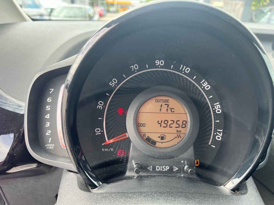 Toyota Aygo 1,0 VVT-i x-cite 5d
