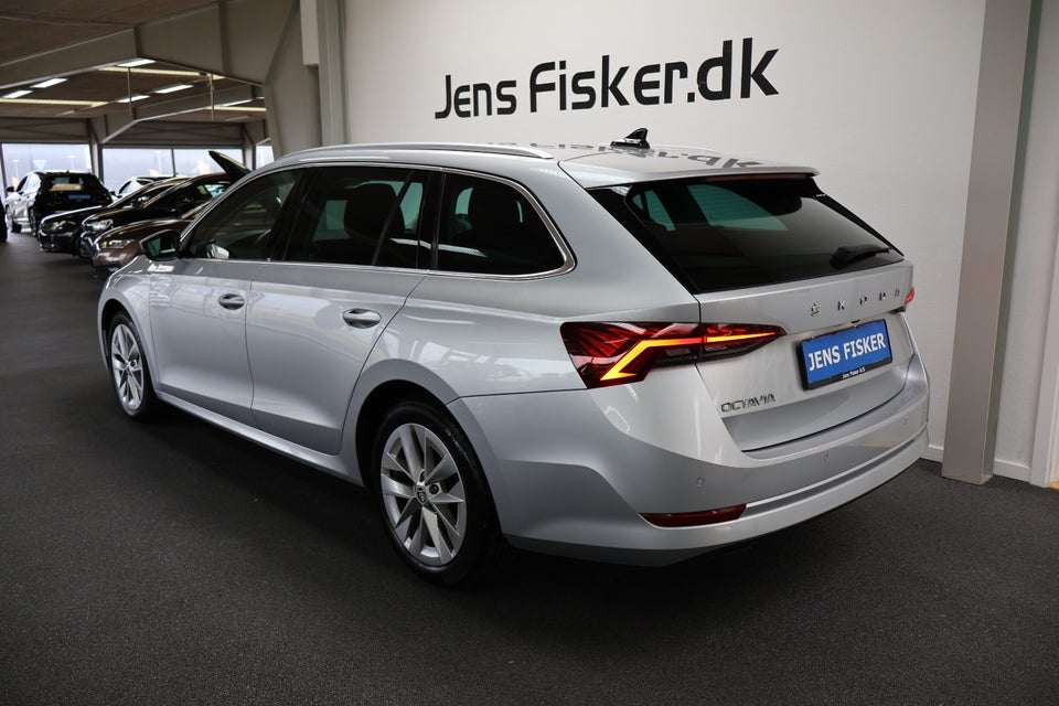 Skoda Octavia 2,0 TDi 150 Style Combi DSG 5d