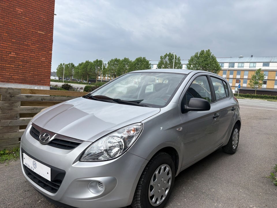 Hyundai i20 1,25 Classic 5d