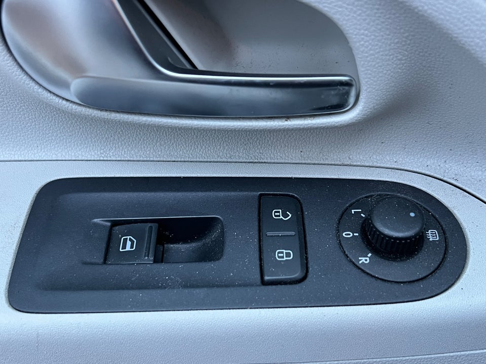 VW Up! 1,0 60 Cheer Up! BMT 5d