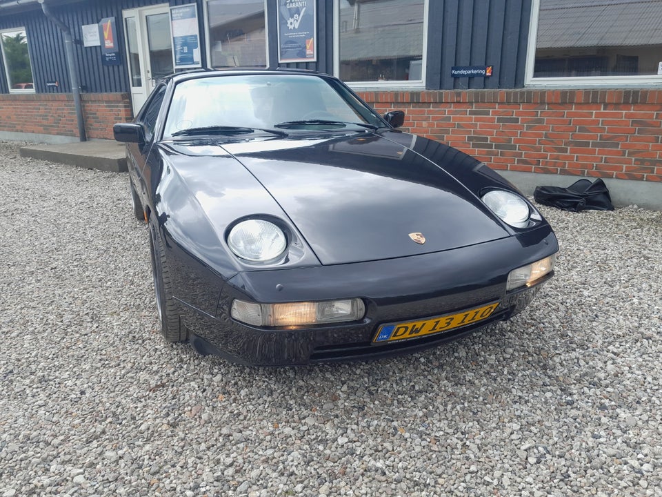 Porsche 928 5,0 S4 aut. 3d