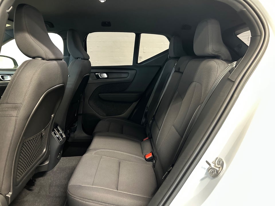 Volvo XC40 P6 ReCharge Plus 5d