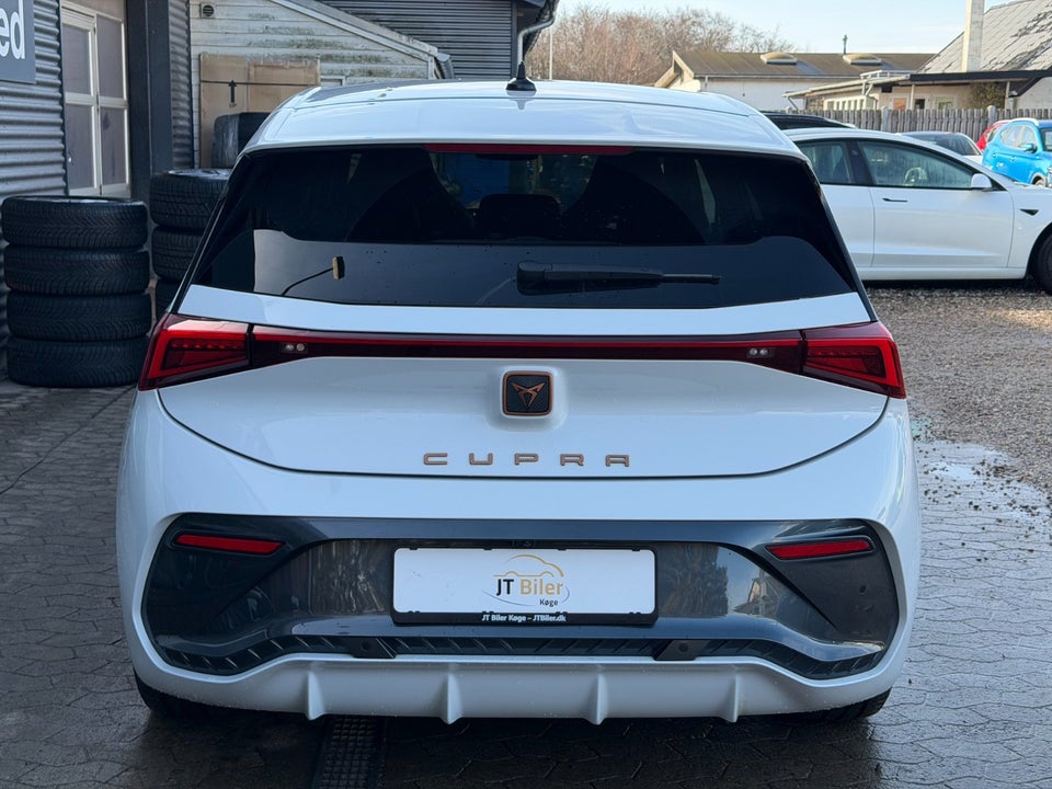 Cupra Born 58 High 5d