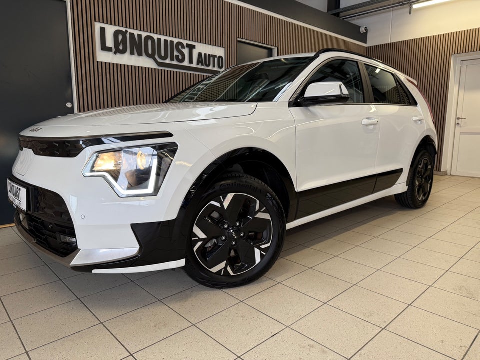 Kia Niro 64 EV Access Plus 5d