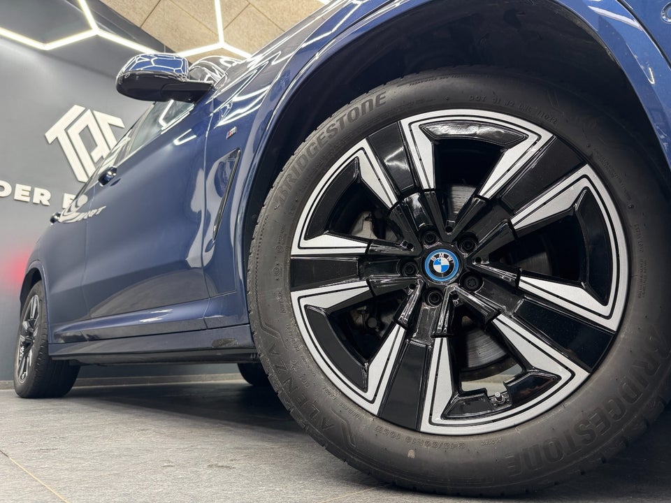 BMW iX3 Charged M-Sport 5d