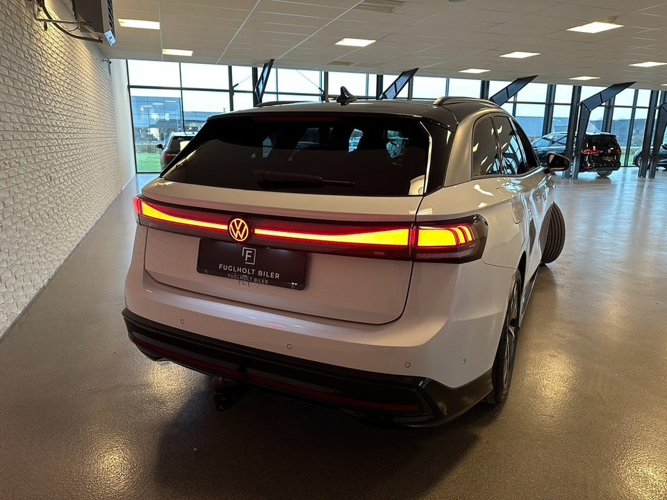 VW ID.7 77 Pro Tourer 5d