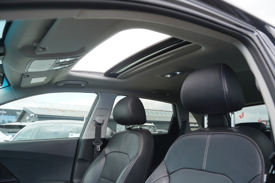 Kia Niro 1,6 PHEV Advance DCT 5d