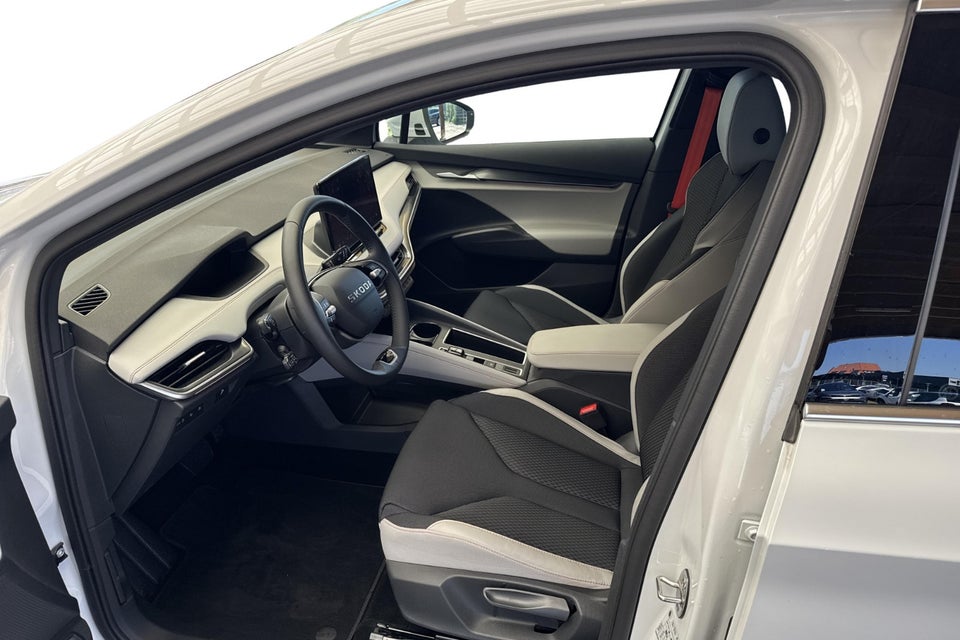 Skoda Elroq 85 iV Lodge 5d