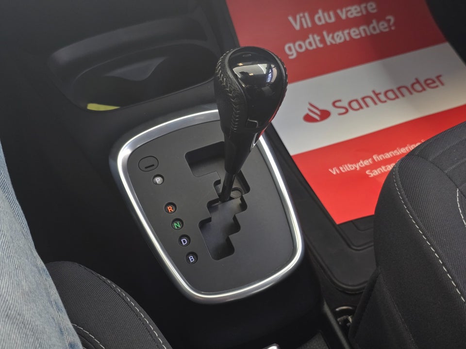 Toyota Yaris 1,5 Hybrid H3 Limited Smart e-CVT 5d