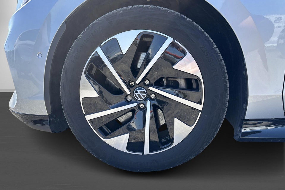VW ID.7 77 Style+ Tourer 5d