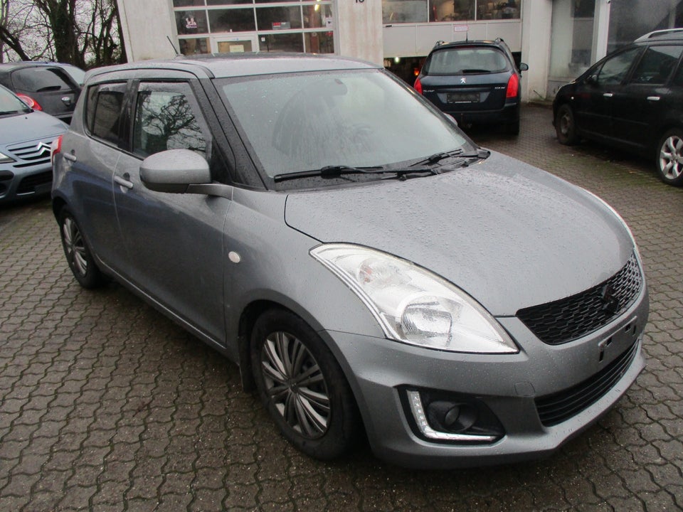 Suzuki Swift 1,2 Dualjet Action 5d