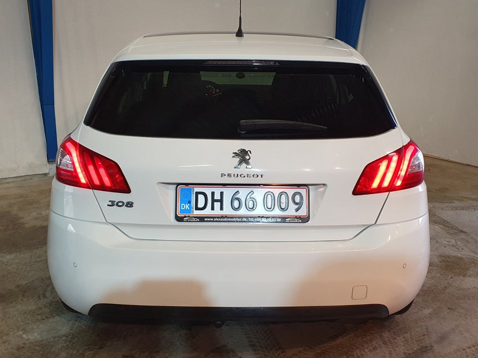 Peugeot 308 1,6 e-HDi 116 Allure 5d