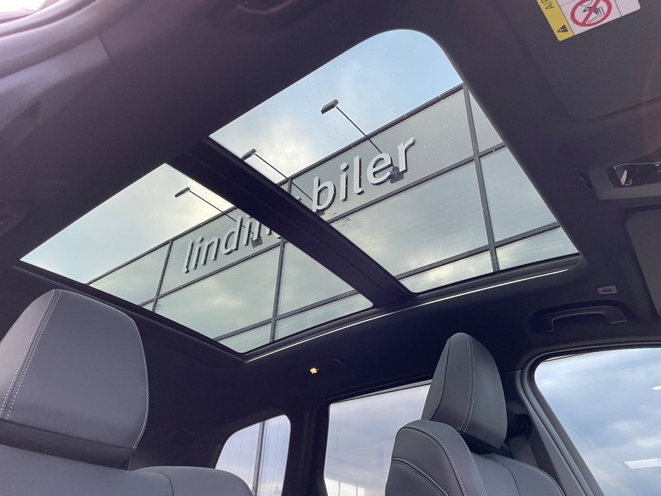 BMW iX1 xDrive30 Fully Charged M-Sport 5d