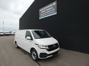VW Transporter, modelår 2021, 141,000 km