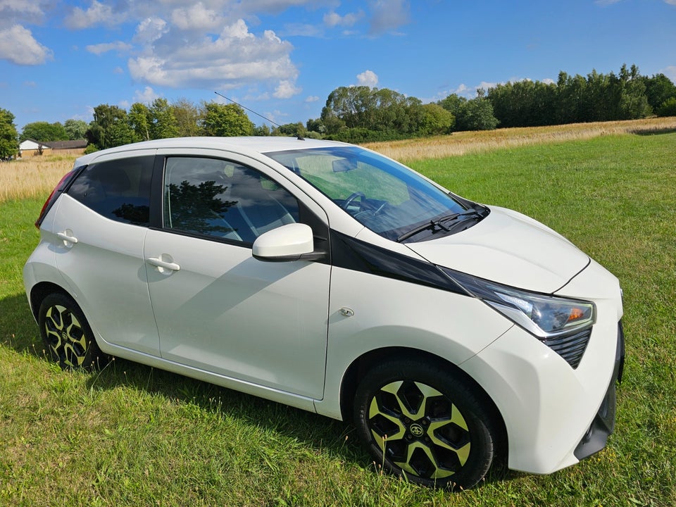 Toyota Aygo 1,0 VVT-i x-pose 5d