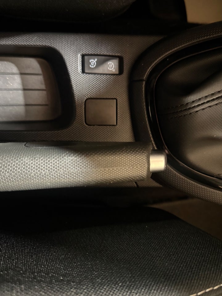 Renault Clio IV 1,5 dCi 75 Authentique 5d