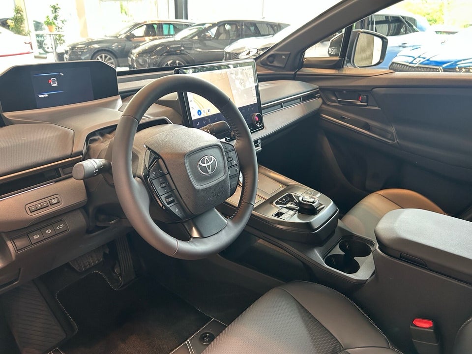Toyota bZ4X 73 Executive 5d