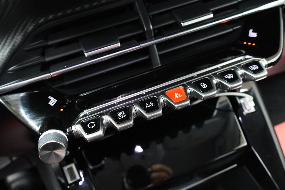 Peugeot 2008 1,2 PureTech 130 Allure Pack 5d