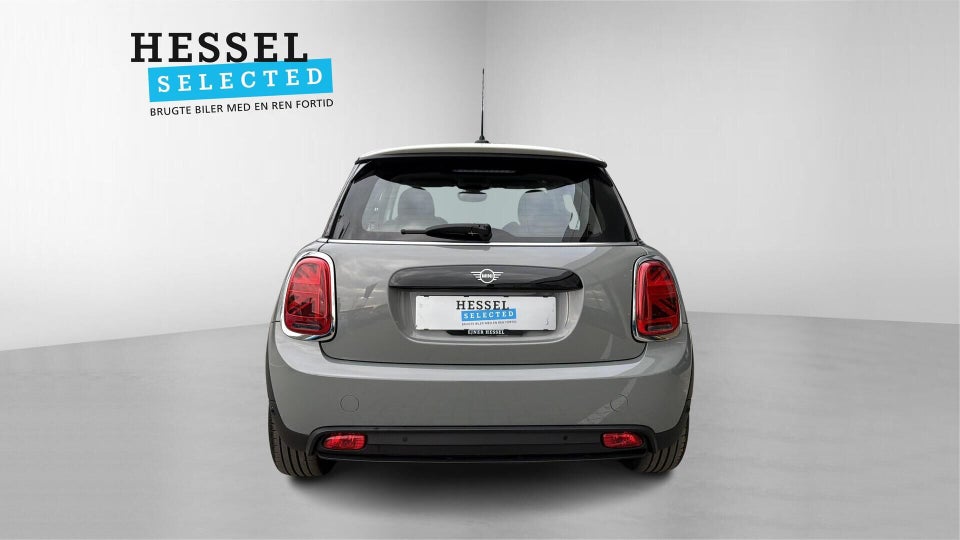 MINI Cooper SE Essential 3d